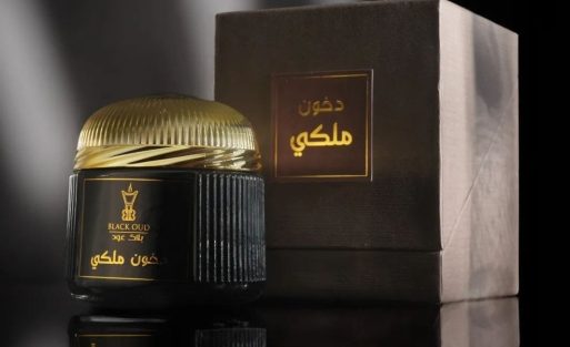 Dukhoon Malki Oud Muattar Single Piece Jar with Box - What does oud smell like?